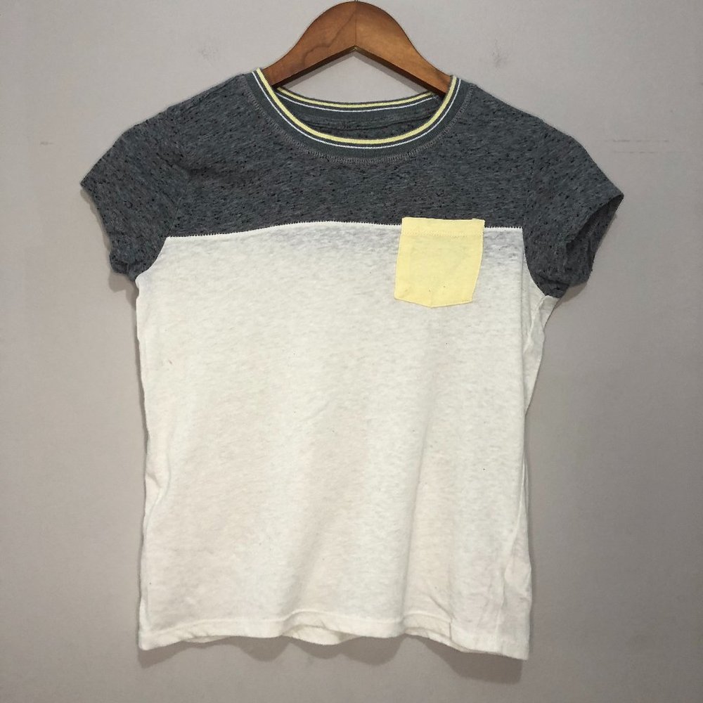 Aeropostale Boys Small Short Sleeve Color Block Tee Grey/White/yellow